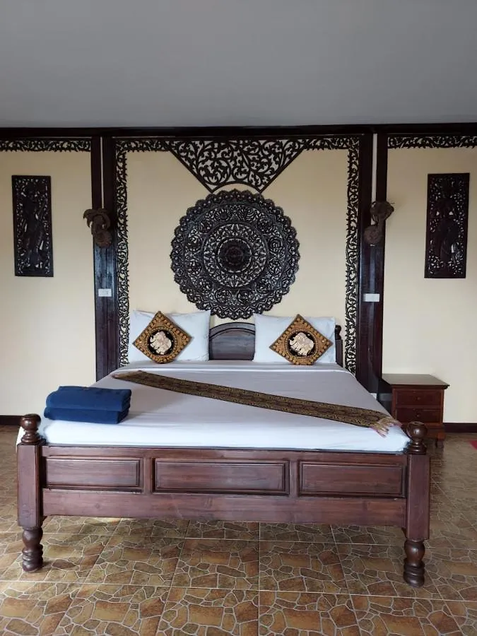 Paradise Pearl Bungalows Phi Phi Don 3*,  Thailand