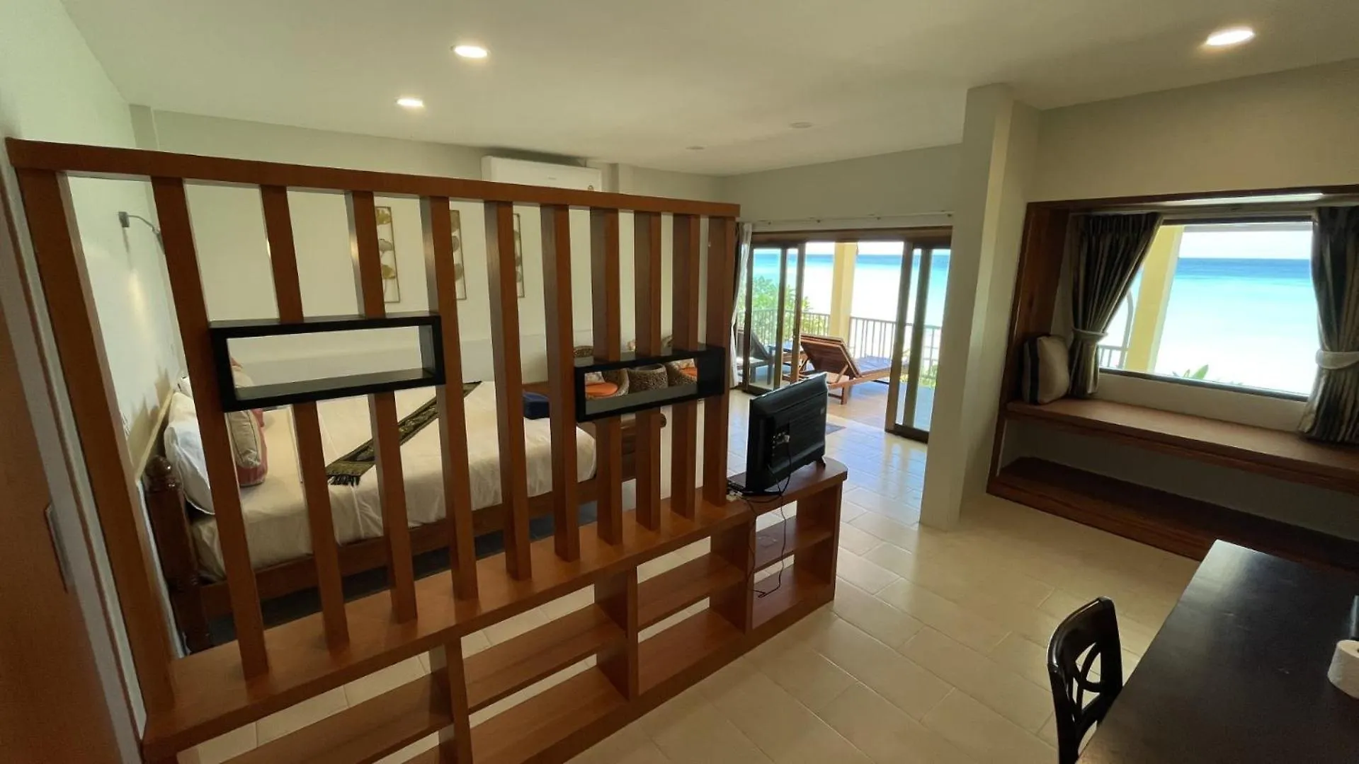 Paradise Pearl Bungalows Phi Phi-öarna 3*,  Thailand